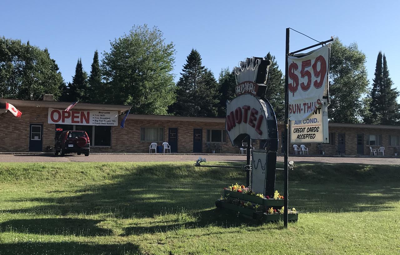 איירונווד Royal Motel מראה חיצוני תמונה